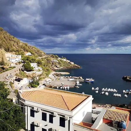 La Terrazza Dei Sogni 우스티카